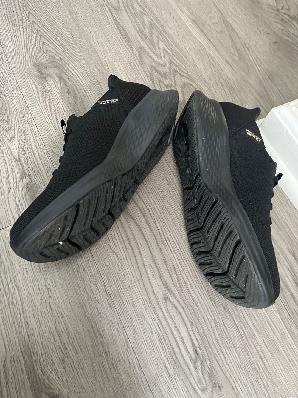 Skechers All-Black Athletic Shoes used twice ๐ - Picture 5 of 5